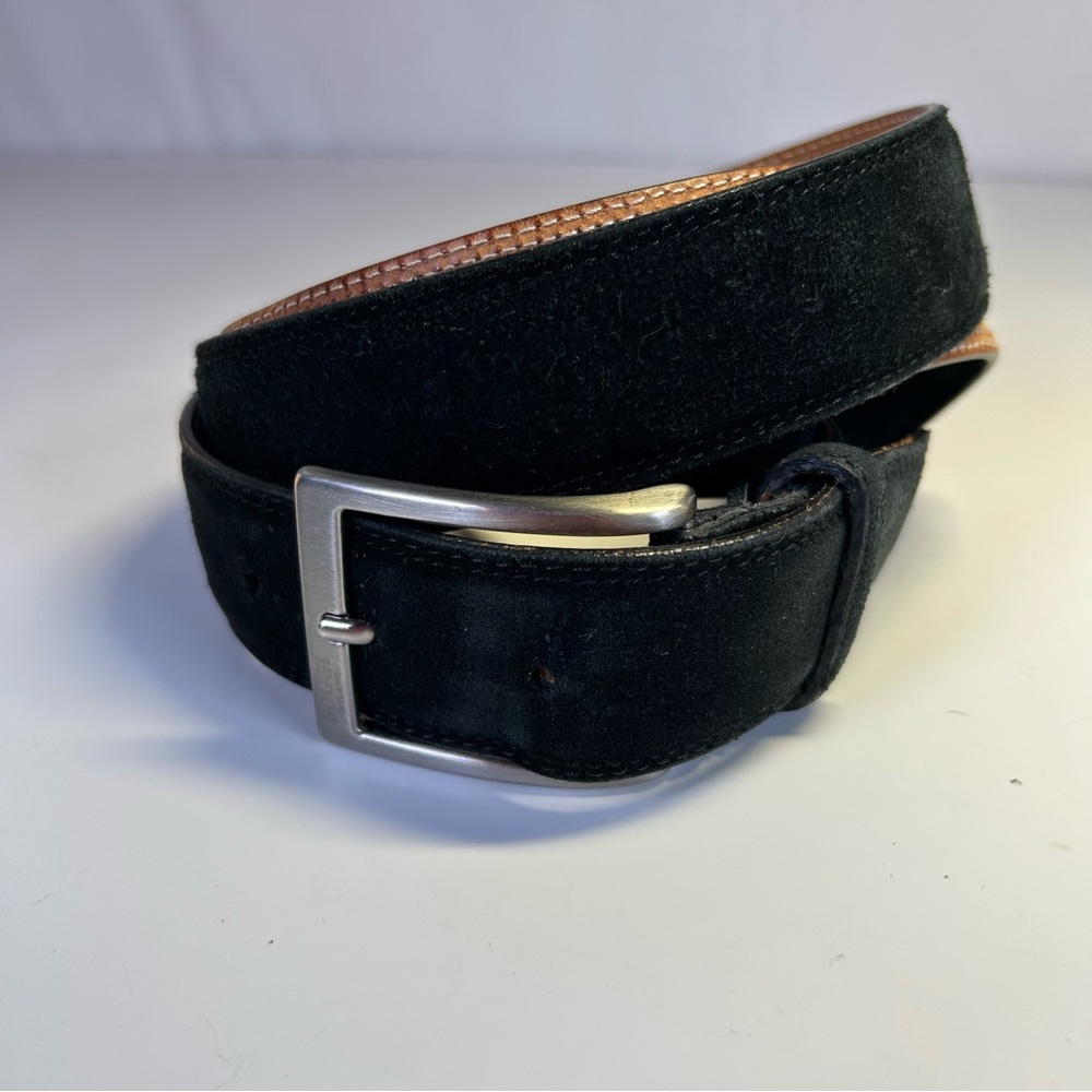 Boggi Milano Men’s Black Suede Belt, Silver Buckle. Hand Made in Italy. Size 42